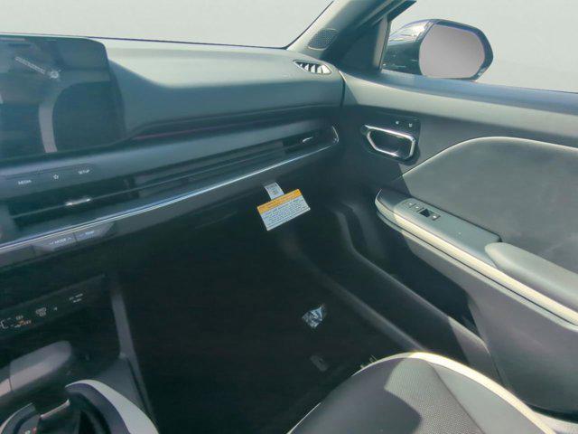 new 2025 Kia K4 car, priced at $27,527