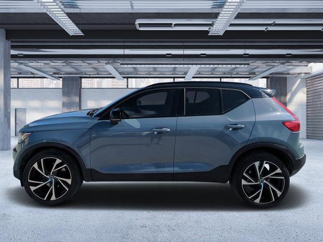 used 2020 Volvo XC40 car, priced at $22,695