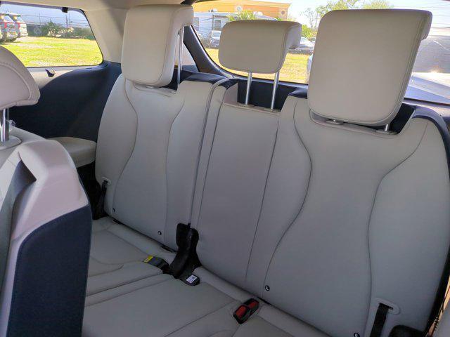 new 2025 Kia Carnival Hybrid car, priced at $48,308