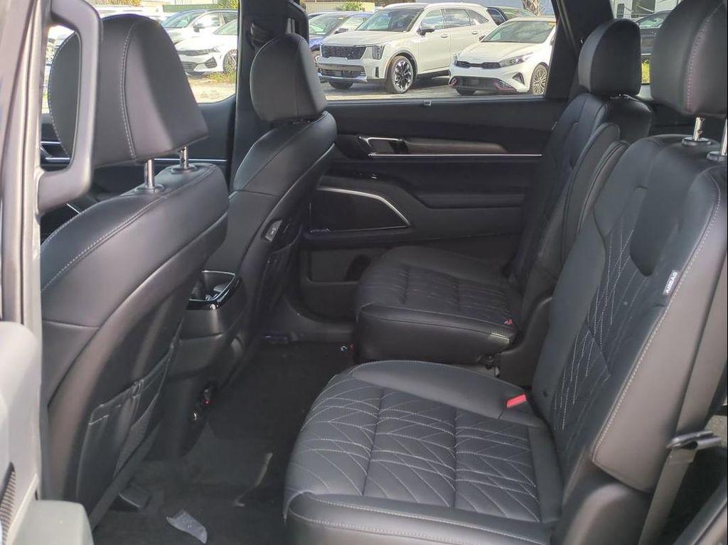 new 2025 Kia Telluride car, priced at $50,326