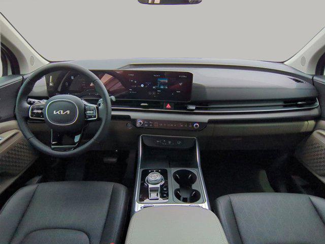 new 2025 Kia Carnival Hybrid car, priced at $46,274