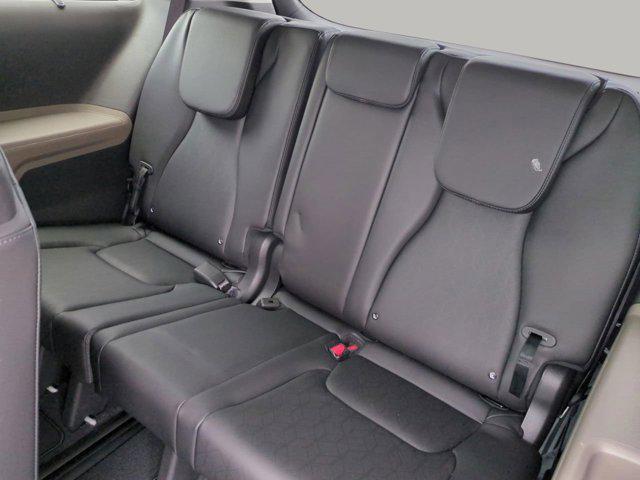 new 2025 Kia Carnival Hybrid car, priced at $46,274