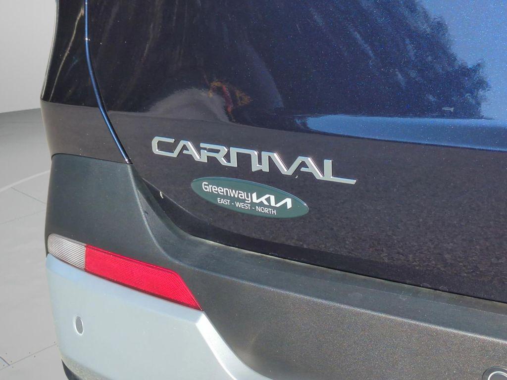 new 2026 Kia Carnival Hybrid car, priced at $41,748