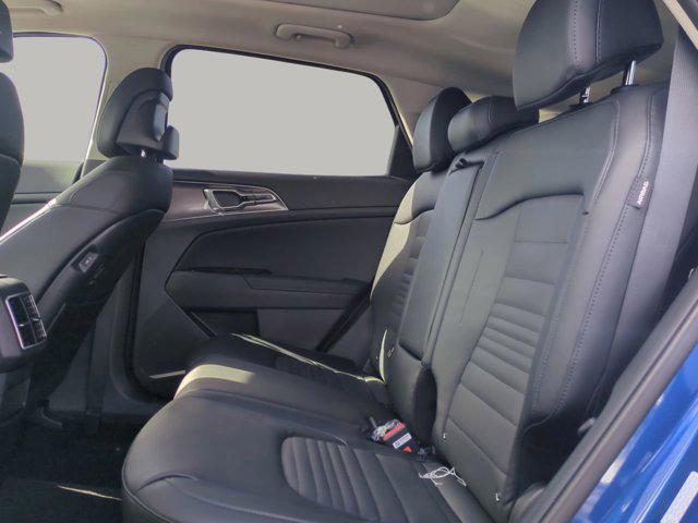 new 2025 Kia Sportage car, priced at $33,501