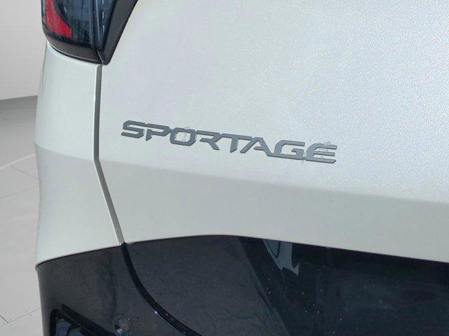new 2026 Kia Sportage Hybrid car, priced at $40,285