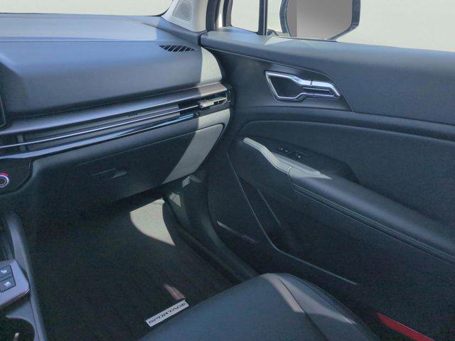 new 2026 Kia Sportage Hybrid car, priced at $40,285