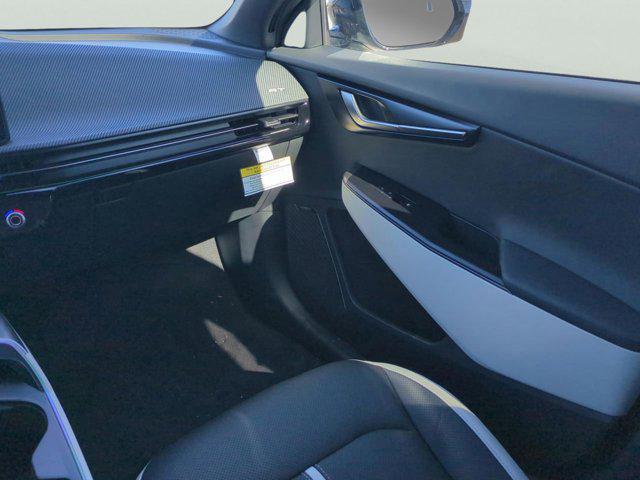 new 2025 Kia EV6 car, priced at $42,001