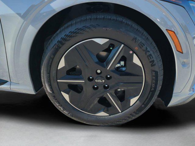 new 2025 Kia EV6 car, priced at $42,001