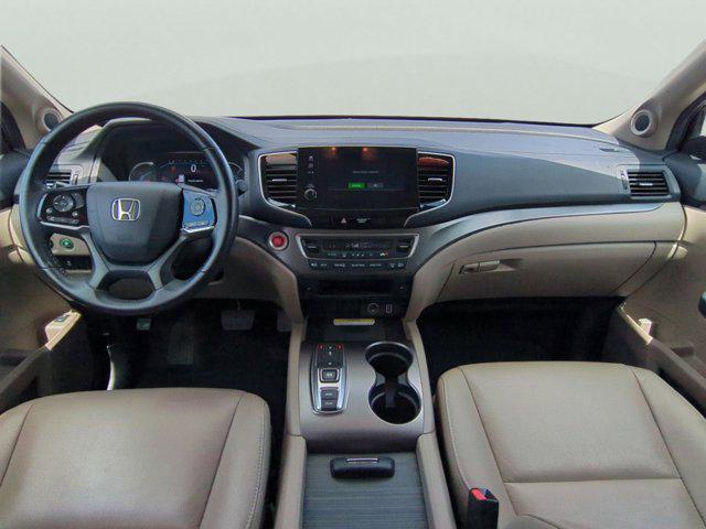 used 2022 Honda Pilot car, priced at $23,518