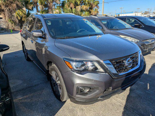 used 2020 Nissan Pathfinder car, priced at $16,322