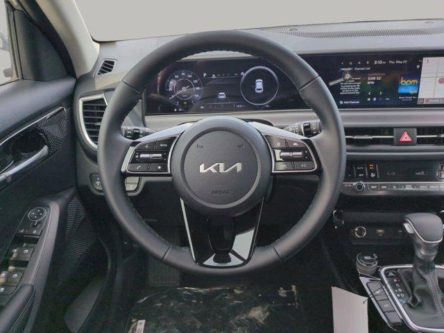 new 2025 Kia Seltos car, priced at $26,332