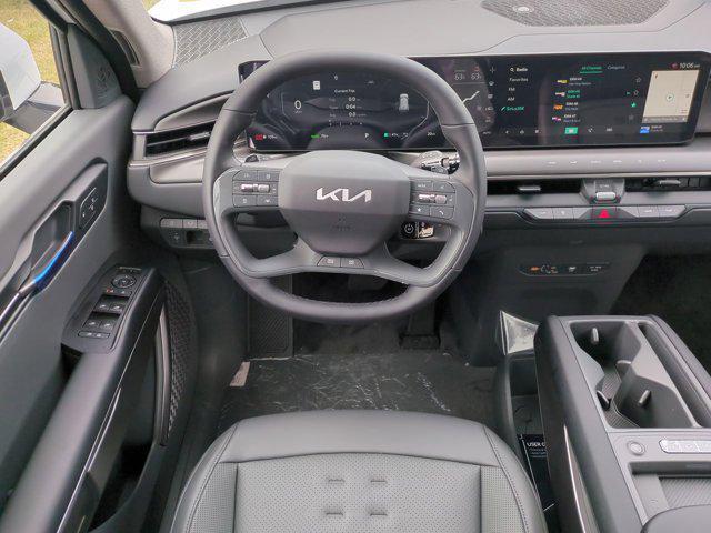 new 2025 Kia EV9 car, priced at $59,270