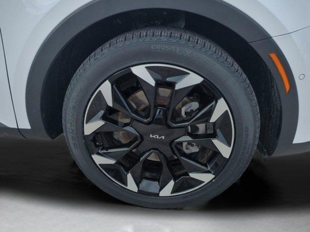 used 2025 Kia Sorento car, priced at $36,895