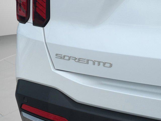 used 2025 Kia Sorento car, priced at $36,895