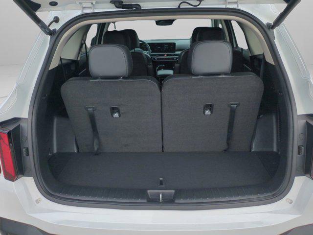 used 2025 Kia Sorento car, priced at $36,895