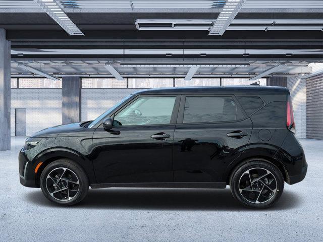 new 2025 Kia Soul car, priced at $25,312