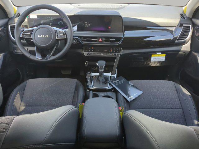 new 2025 Kia Seltos car, priced at $26,050