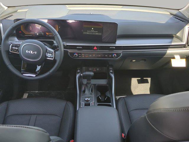 new 2025 Kia Sorento car, priced at $35,134
