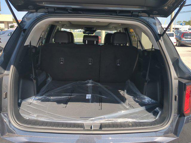 new 2025 Kia Sorento car, priced at $35,134