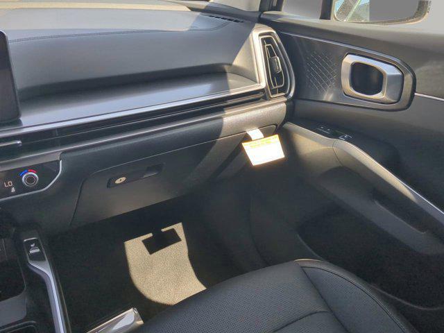 new 2025 Kia Sorento car, priced at $35,134