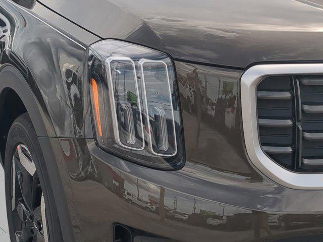 new 2025 Kia Telluride car, priced at $38,158