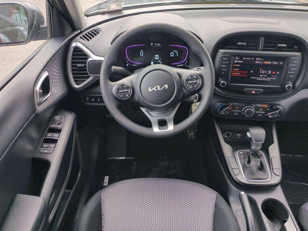 new 2025 Kia Soul car, priced at $19,917