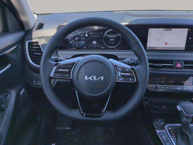 new 2025 Kia Seltos car, priced at $29,776