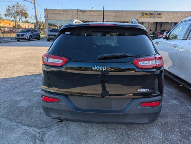 used 2018 Jeep Cherokee car, priced at $8,888