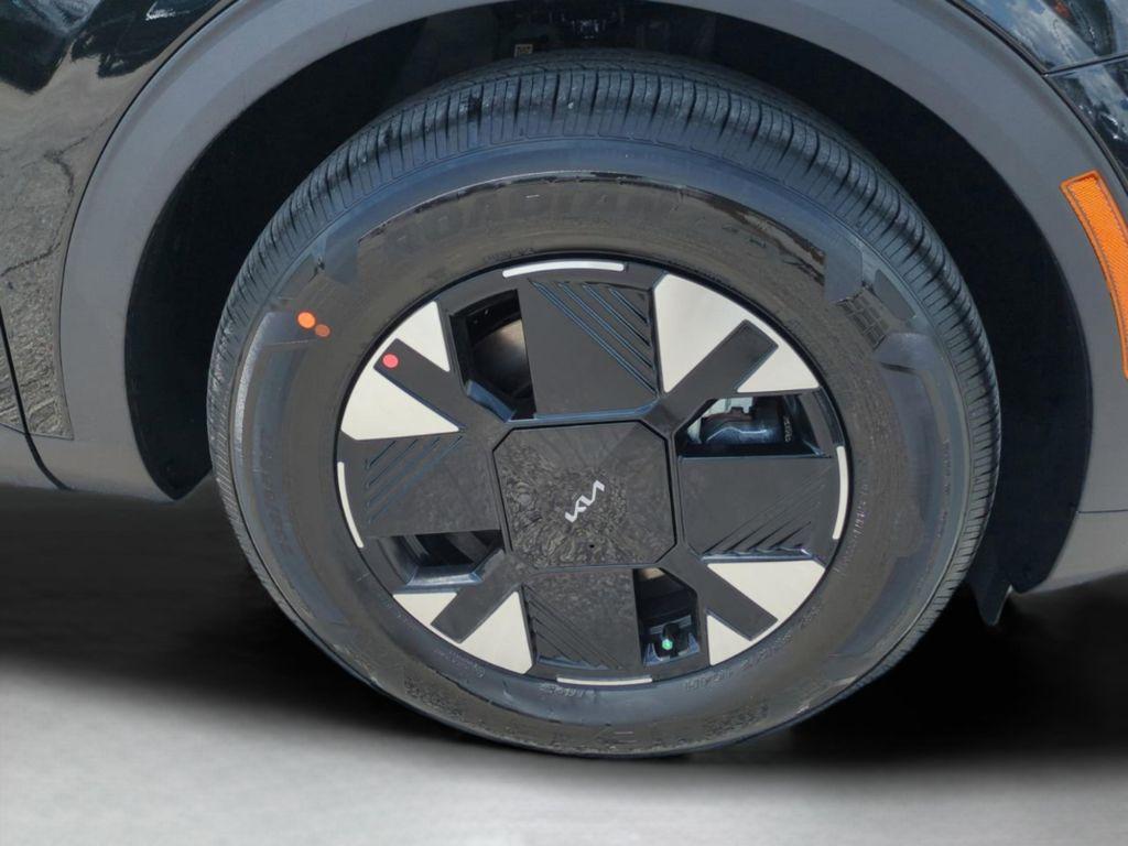 new 2026 Kia Sportage Hybrid car, priced at $29,634