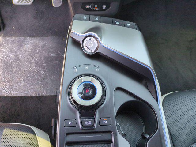 new 2025 Kia EV6 car, priced at $51,770