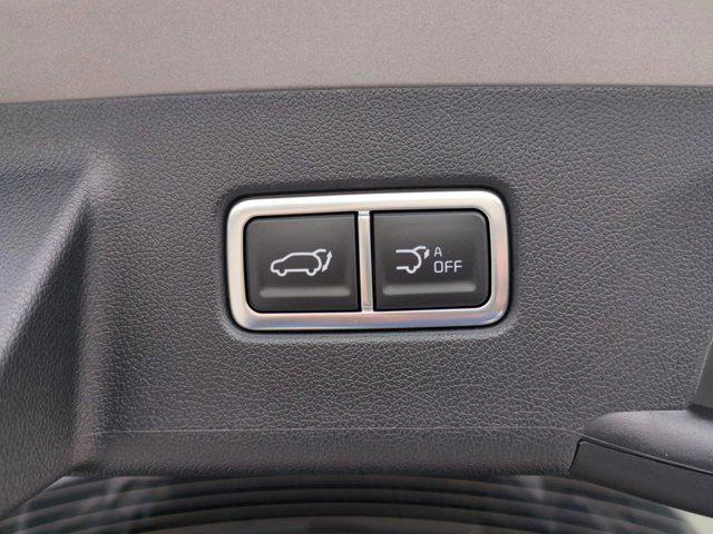 new 2025 Kia Sorento car, priced at $40,779