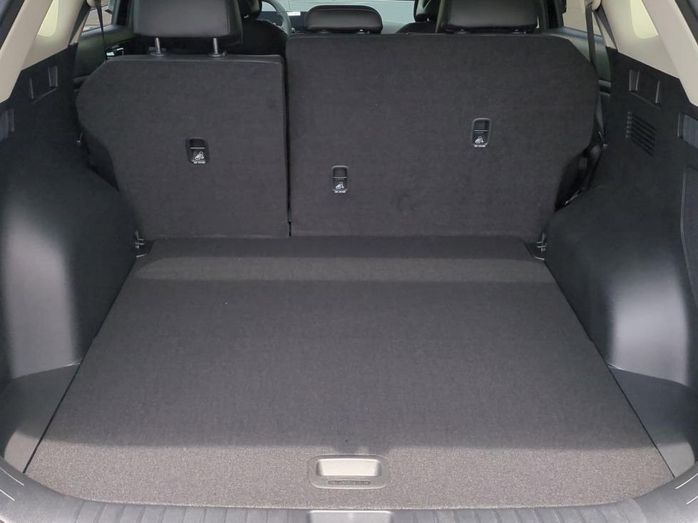 new 2026 Kia Sportage car, priced at $35,280