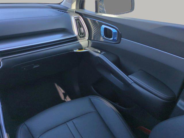 new 2025 Kia Sorento car, priced at $32,936