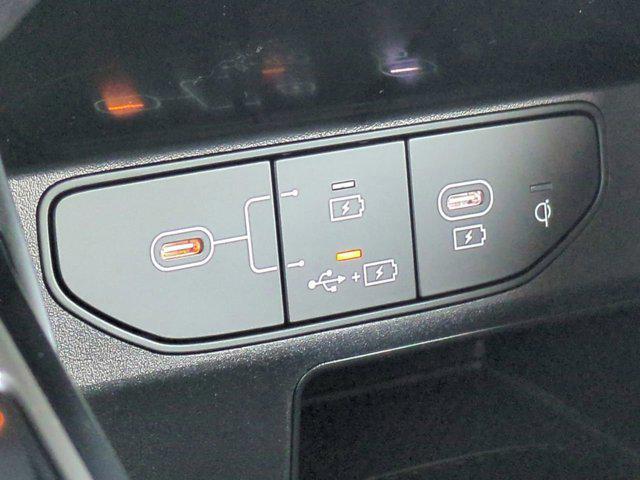 new 2025 Kia Sorento car, priced at $33,747