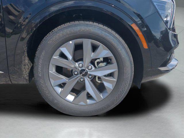 new 2025 Kia Sportage car, priced at $31,641