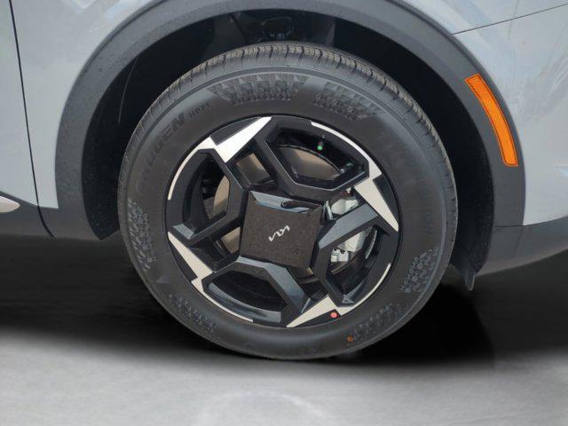 new 2026 Kia Sportage car, priced at $30,999