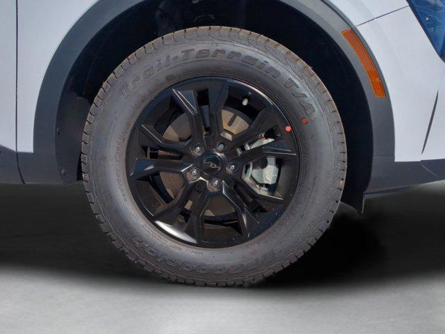new 2025 Kia Sportage car, priced at $36,233