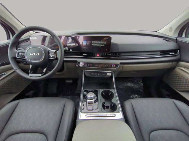 new 2025 Kia Carnival Hybrid car, priced at $41,983