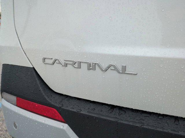 new 2025 Kia Carnival Hybrid car, priced at $41,983