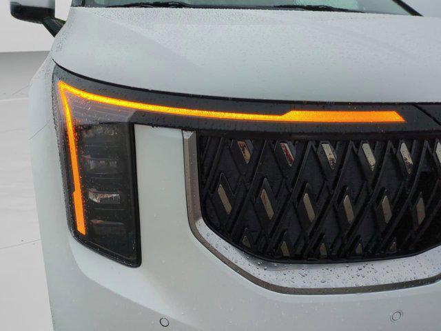 new 2025 Kia Carnival Hybrid car, priced at $41,983