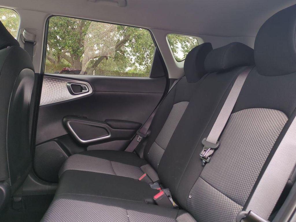 new 2025 Kia Soul car, priced at $19,989