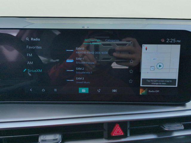 new 2025 Kia Sorento car, priced at $39,034