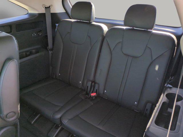 new 2025 Kia Sorento car, priced at $37,966