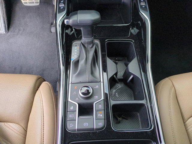 used 2024 Kia Sorento car, priced at $37,595