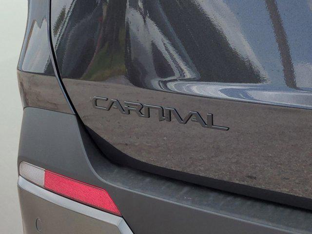 new 2025 Kia Carnival Hybrid car, priced at $50,636