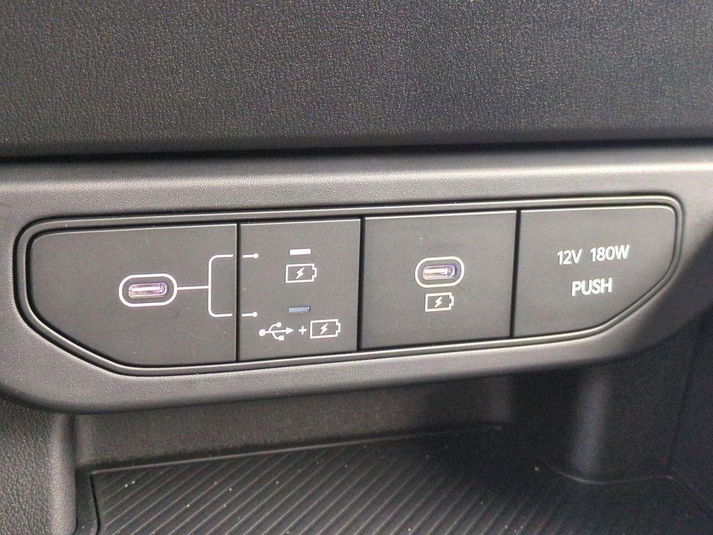 new 2025 Kia K4 car, priced at $22,106