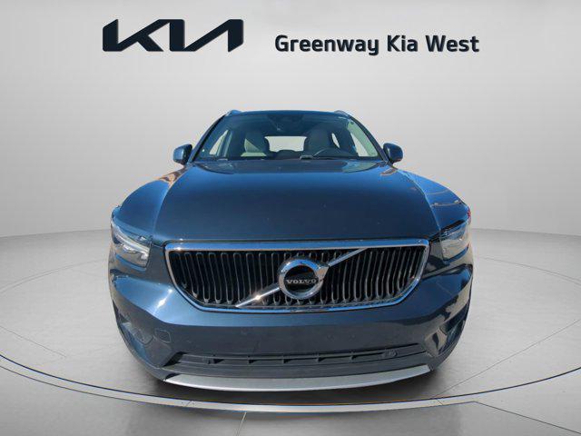 used 2021 Volvo XC40 car, priced at $19,385