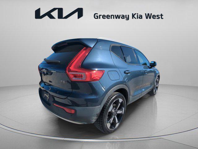 used 2021 Volvo XC40 car, priced at $19,385