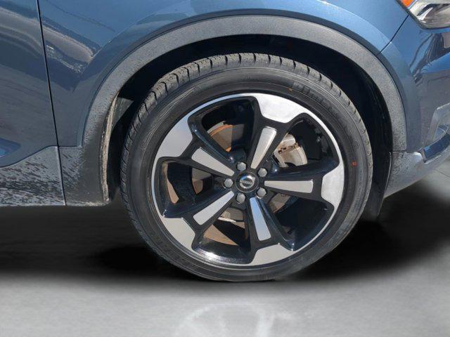 used 2021 Volvo XC40 car, priced at $19,385