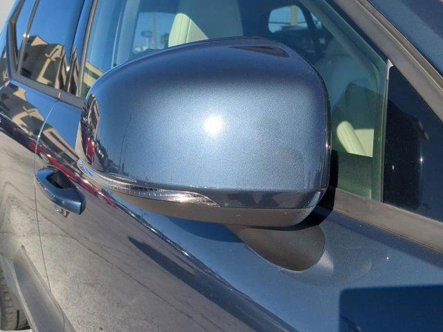 used 2021 Volvo XC40 car, priced at $19,385